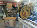 Negocio Center Of The World Woodshop