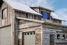 Rustic Wood Hub