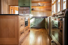 Negocio Blue Hill Cabinet & Woodwork
