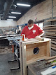 Negocio Long Leaf Wood Shop
